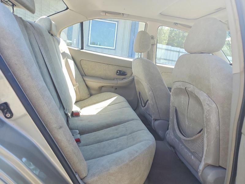 Photo 10 from auction – 2003 HYUNDAI ELANTRA with VIN KMHDN45D03U492169