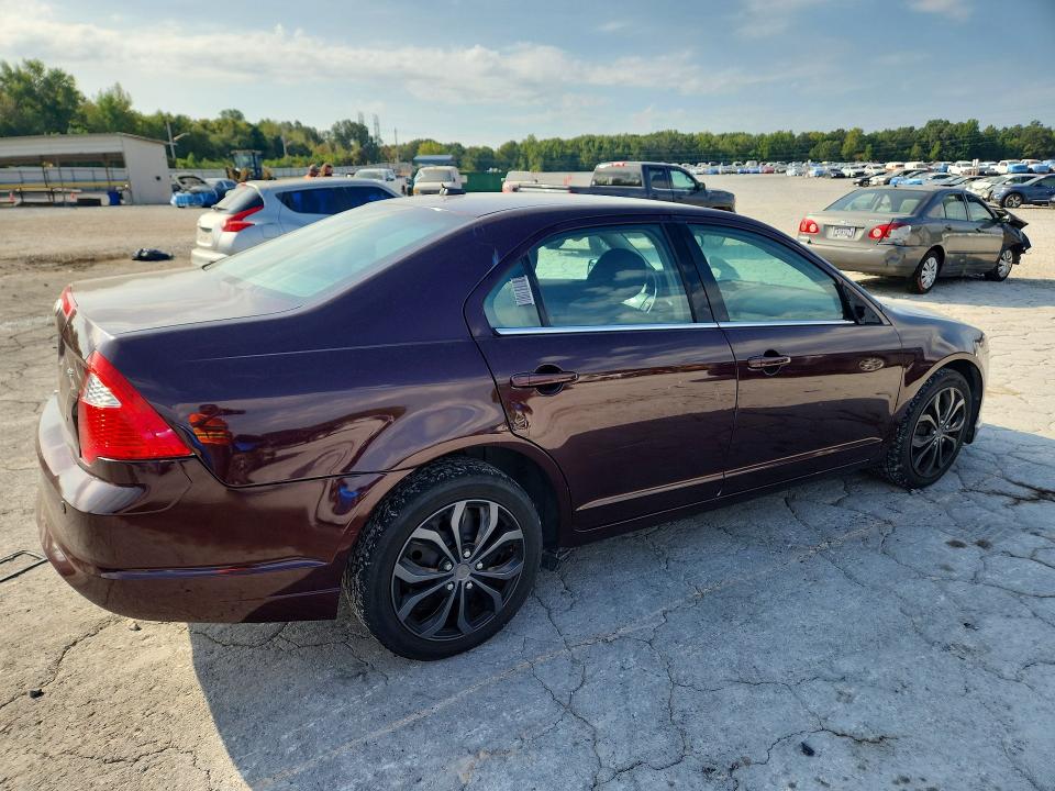 Photo 3 from auction – 2011 FORD FUSION with VIN 3FAHP0HA8BR206235