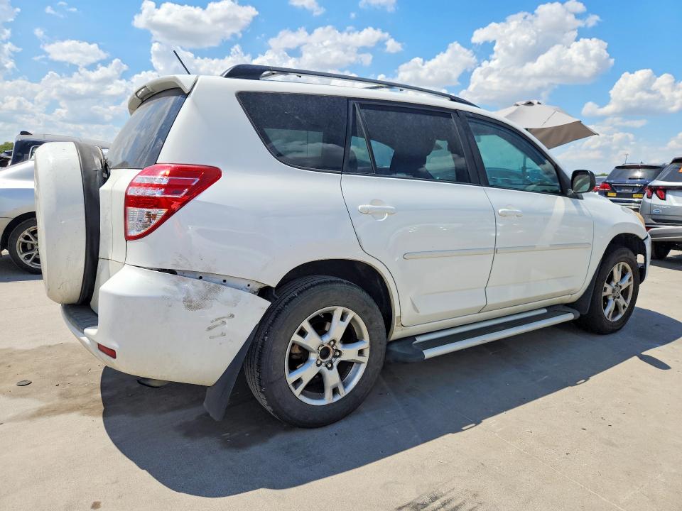 Photo 3 from auction – 2011 TOYOTA RAV4 with VIN 2T3ZF4DV6BW055750