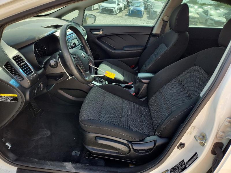صورة رقم 7 من المزاد - 2017 KIA FORTE مع VIN 3KPFK4A79HE027921