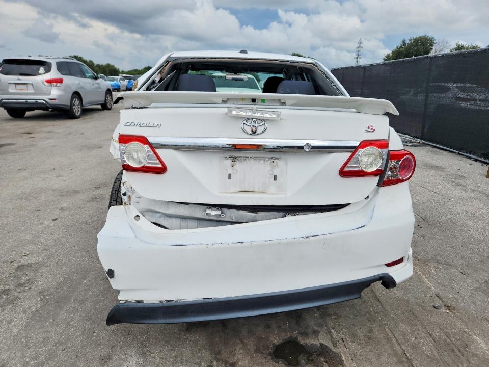 Photo 6 from auction – 2011 TOYOTA COROLLA with VIN 2T1BU4EEXBC688588