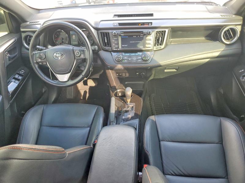 Photo 8 from auction – 2017 TOYOTA RAV4 with VIN JTMNFREV2HJ140828