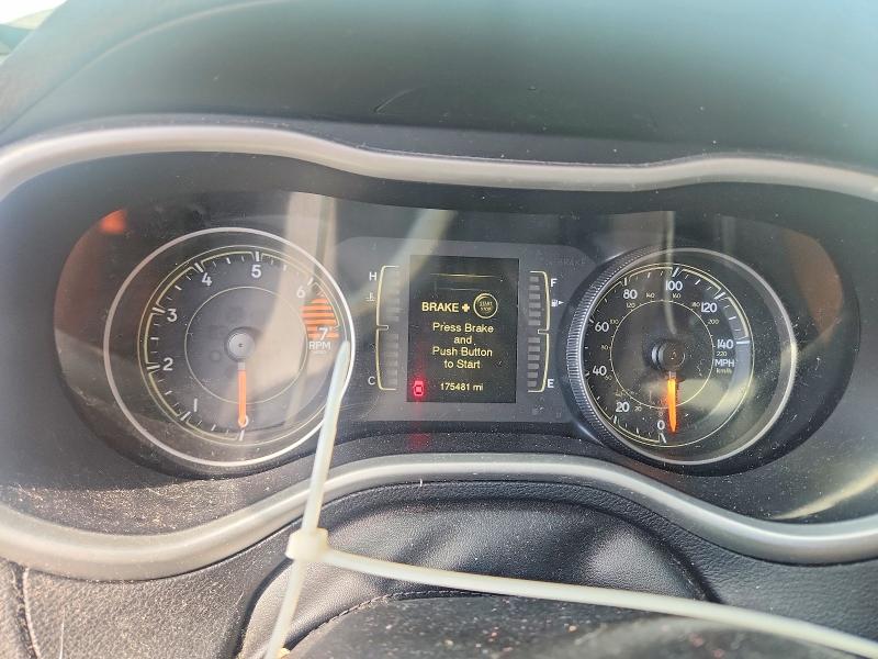 Фото 9 с аукциона – 2016 JEEP CHEROKEE с VIN 1C4PJLCB9GW207987