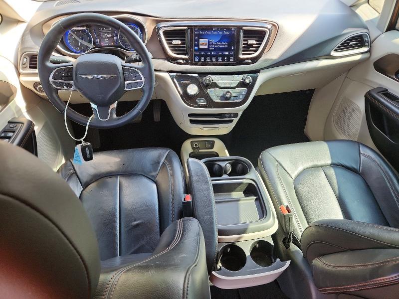 Photo 8 from auction – 2017 CHRYSLER PACIFICA with VIN 2C4RC1BG4HR552231