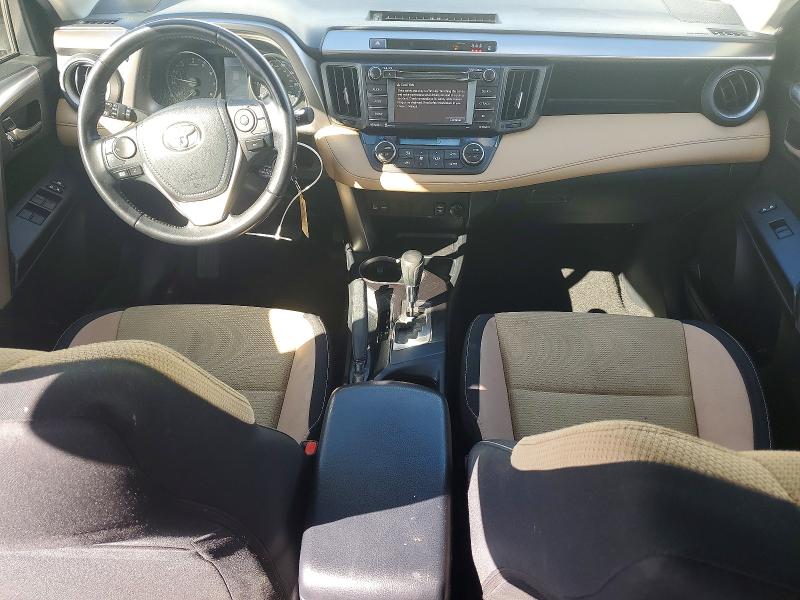 Снимка 8 от търг – 2017 TOYOTA RAV4 с VIN JTMRFREV4HD202987