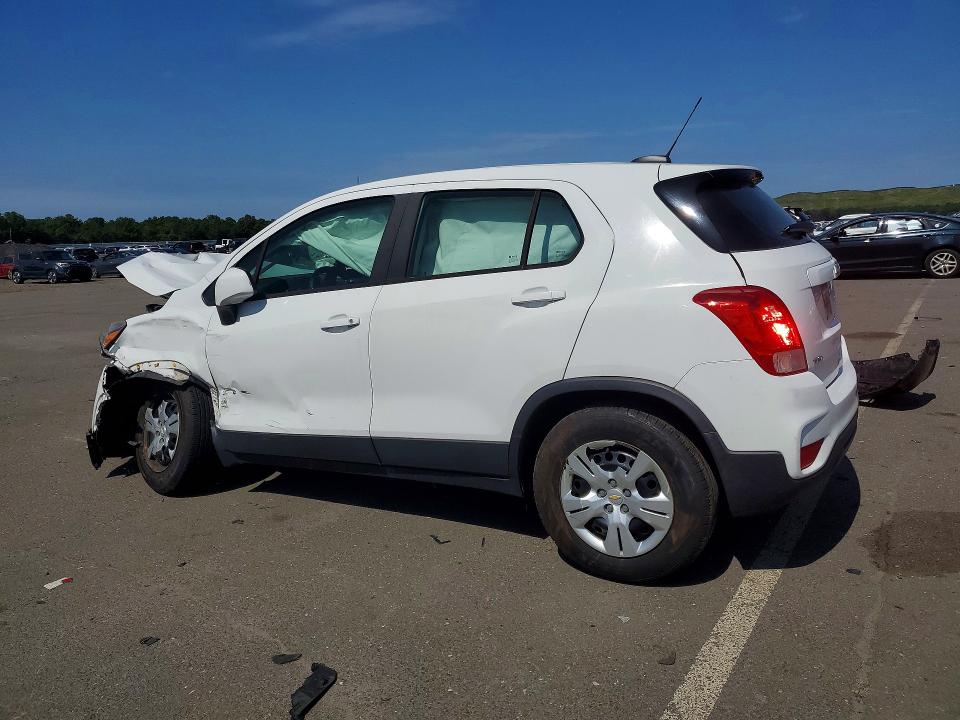 Photo 2 from auction – 2018 CHEVROLET TRAX with VIN KL7CJKSBXJB598962