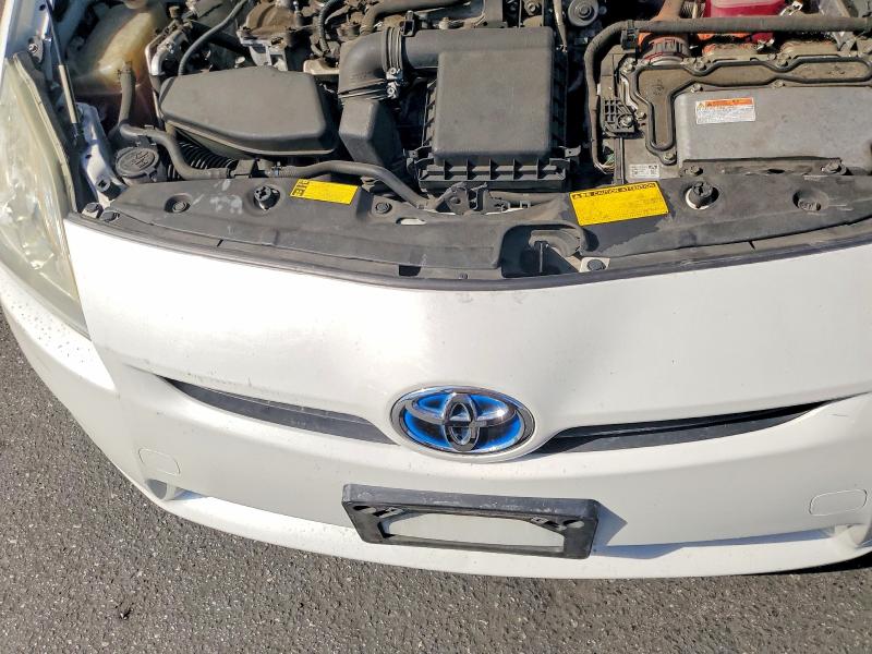 Photo 11 from auction – 2010 TOYOTA PRIUS with VIN JTDKN3DU2A0232271
