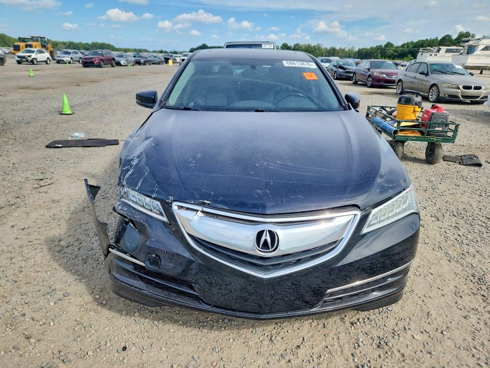 Снимка 5 от търг – 2017 ACURA TLX с VIN 19UUB1F31HA000714