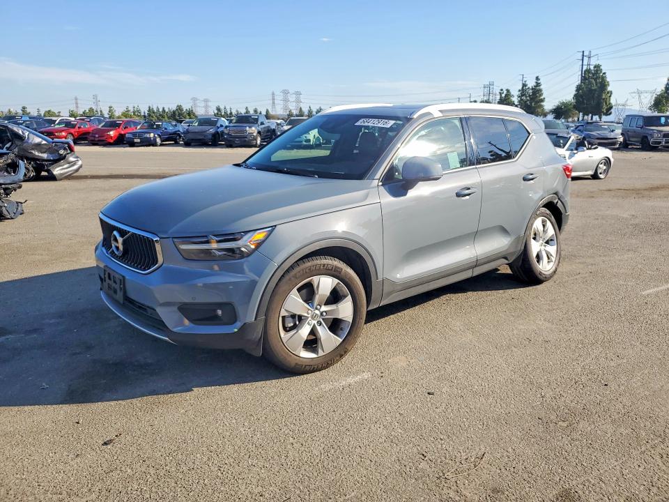 2021 VOLVO XC40 - Търг №68412916