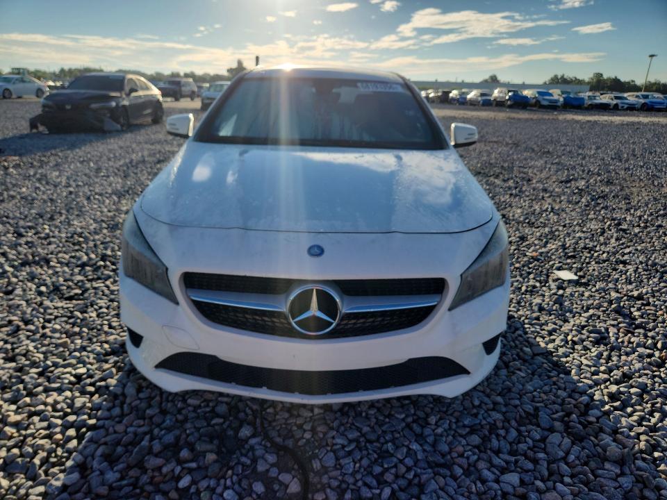 Photo 5 from auction – 2015 MERCEDES-BENZ CLA with VIN WDDSJ4EB0FN219842
