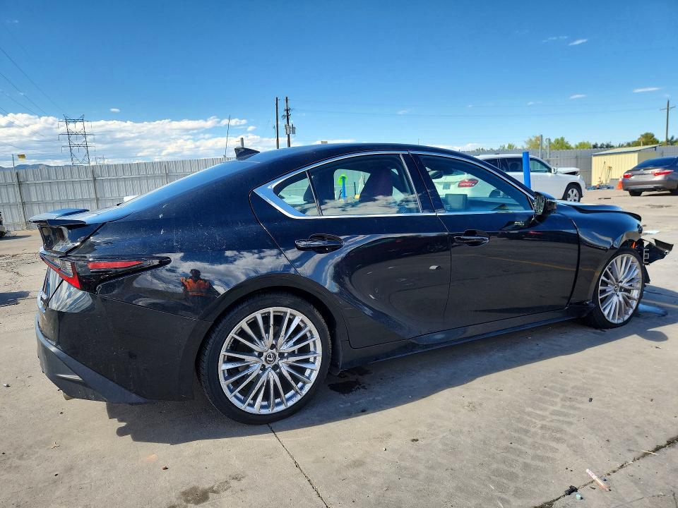 صورة رقم 3 من المزاد - 2022 LEXUS IS مع VIN JTHD81F26N5048491