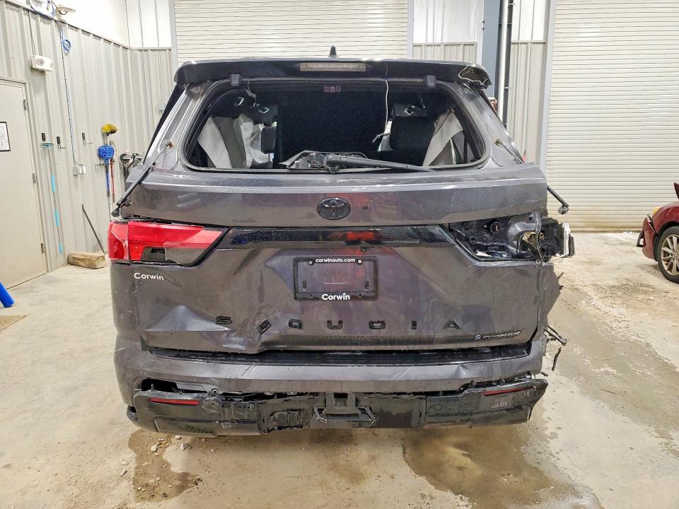 Zdjęcie 6 z aukcji – 2026 TOYOTA SEQUOIA z VIN 7SVAAABA2TX077869