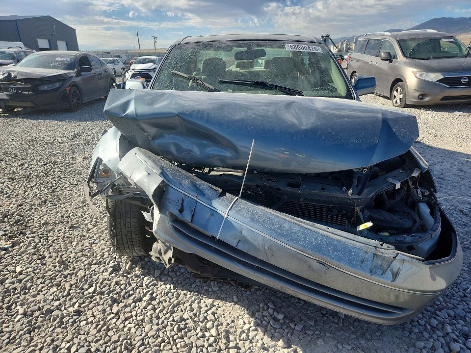 Photo 5 from auction – 2000 TOYOTA AVALON with VIN 4T1BF28B4YU048223