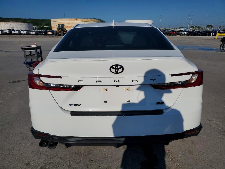 Фото 6 с аукциона – 2025 TOYOTA CAMRY с VIN 4T1DAACK7SU592117