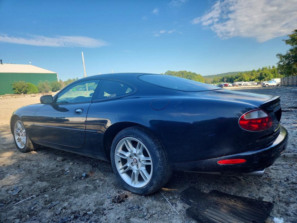 صورة رقم 2 من المزاد - 2002 JAGUAR XKR مع VIN SAJDA41B82PA24440