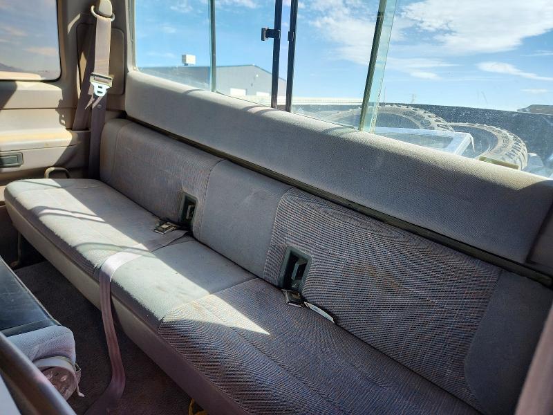 Photo 10 from auction – 1997 FORD F250 with VIN 1FTHX26F5VEC57929