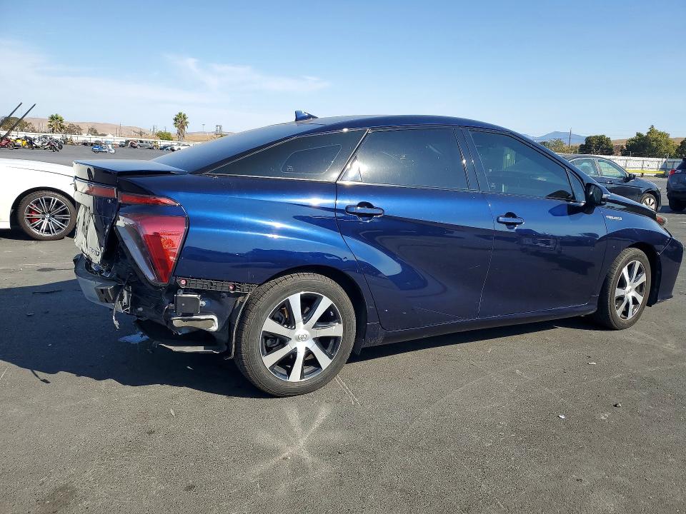 Photo 3 from auction – 2018 TOYOTA MIRAI with VIN JTDBVRBD5JA003907