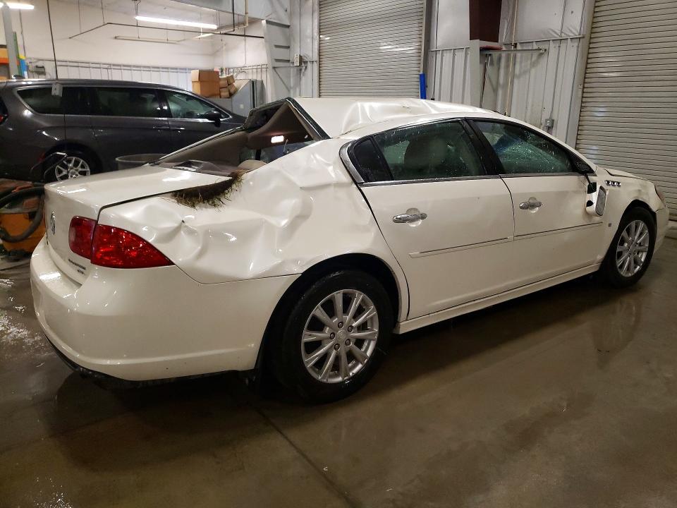 Снимка 3 от търг – 2010 BUICK LUCERNE с VIN 1G4HC5EM0AU101824