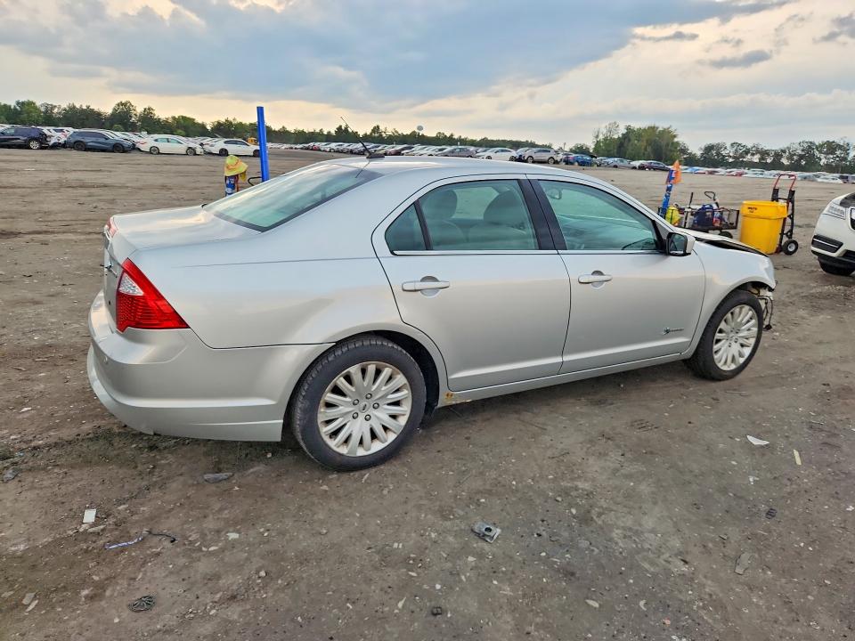 Photo 3 from auction – 2010 FORD FUSION with VIN 3FADP0L30AR379527