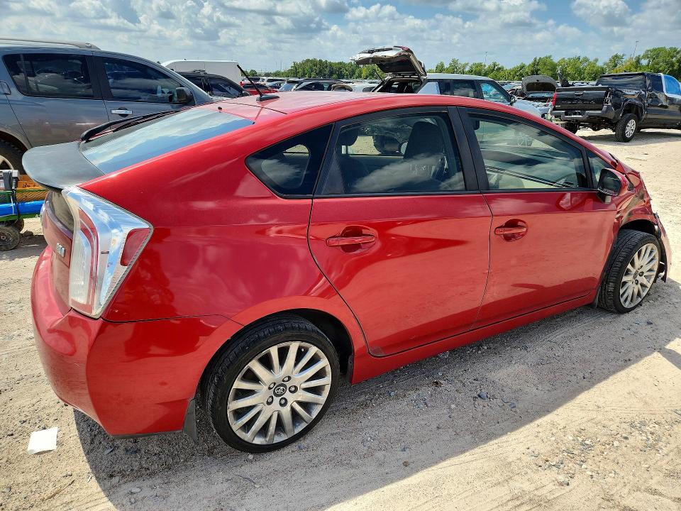 Photo 3 from auction – 2012 TOYOTA PRIUS with VIN JTDKN3DU7C1539030
