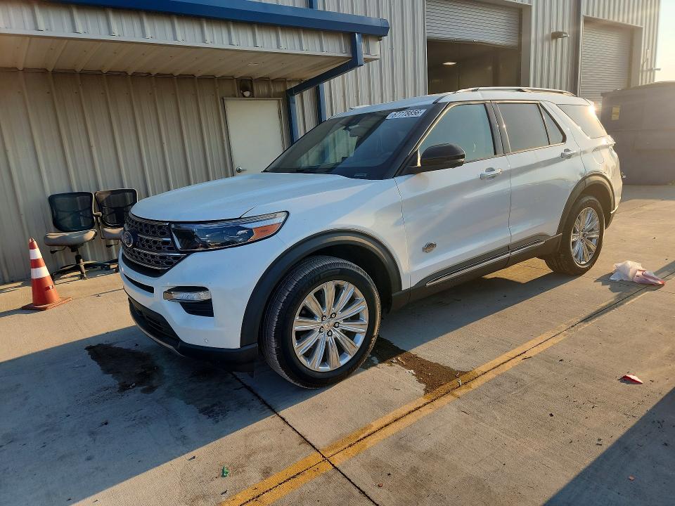 FORD EXPLORER 2022 with VIN 1FM5K8LC3NGC05472 - Photo from auction