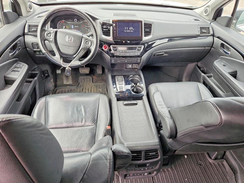 Снимка 8 от търг – 2018 HONDA PILOT с VIN 5FNYF6H92JB063479