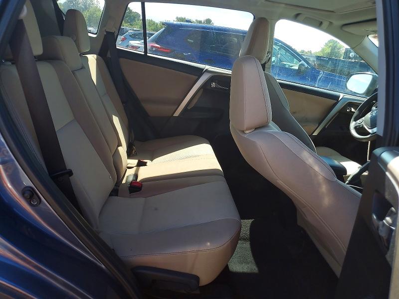 Photo 11 from auction – 2014 TOYOTA RAV4 with VIN 2T3RFREV5EW185910