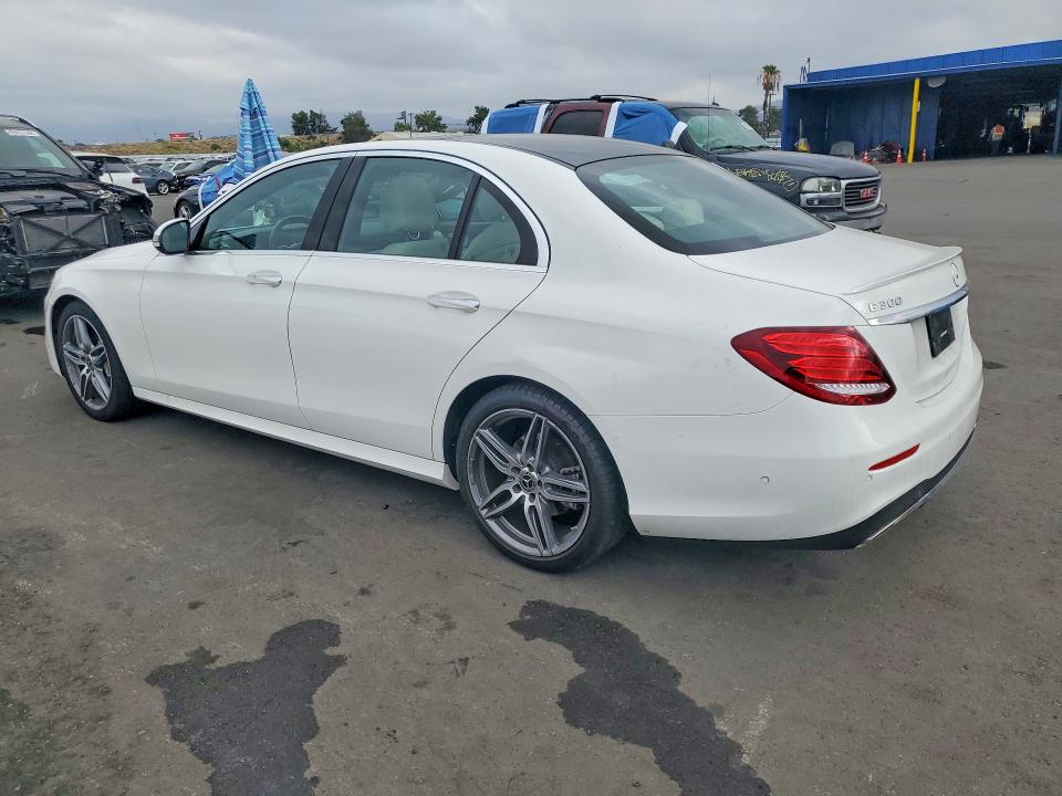 Photo 2 from auction – 2019 MERCEDES-BENZ E with VIN WDDZF4JB4KA628515