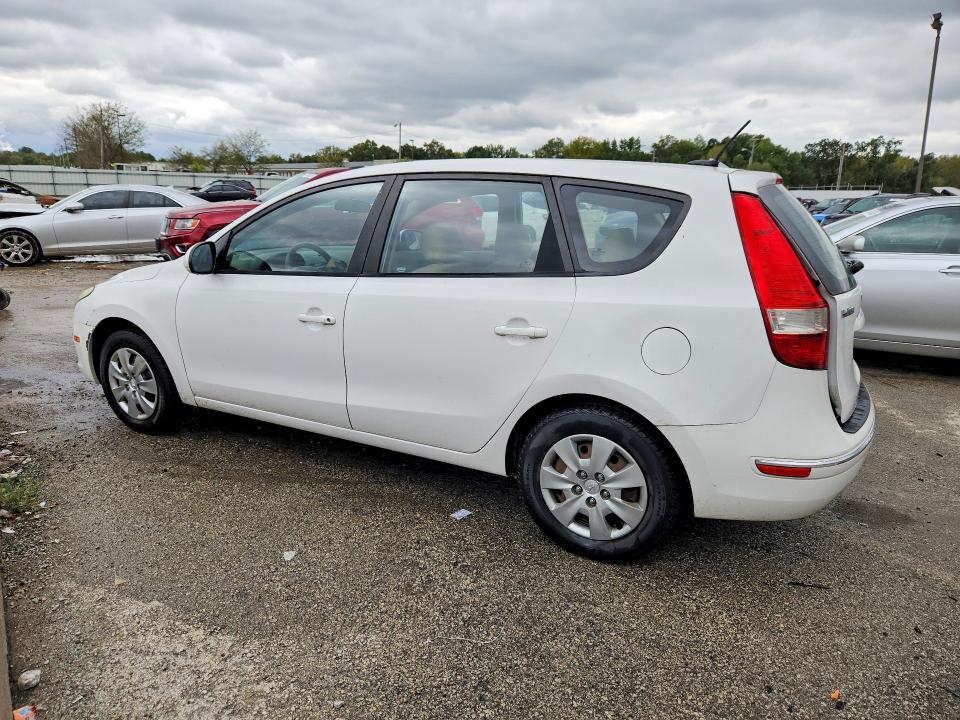 Снимка 2 от търг – 2011 HYUNDAI ELANTRA TOURING с VIN KMHDB8AE4BU106558