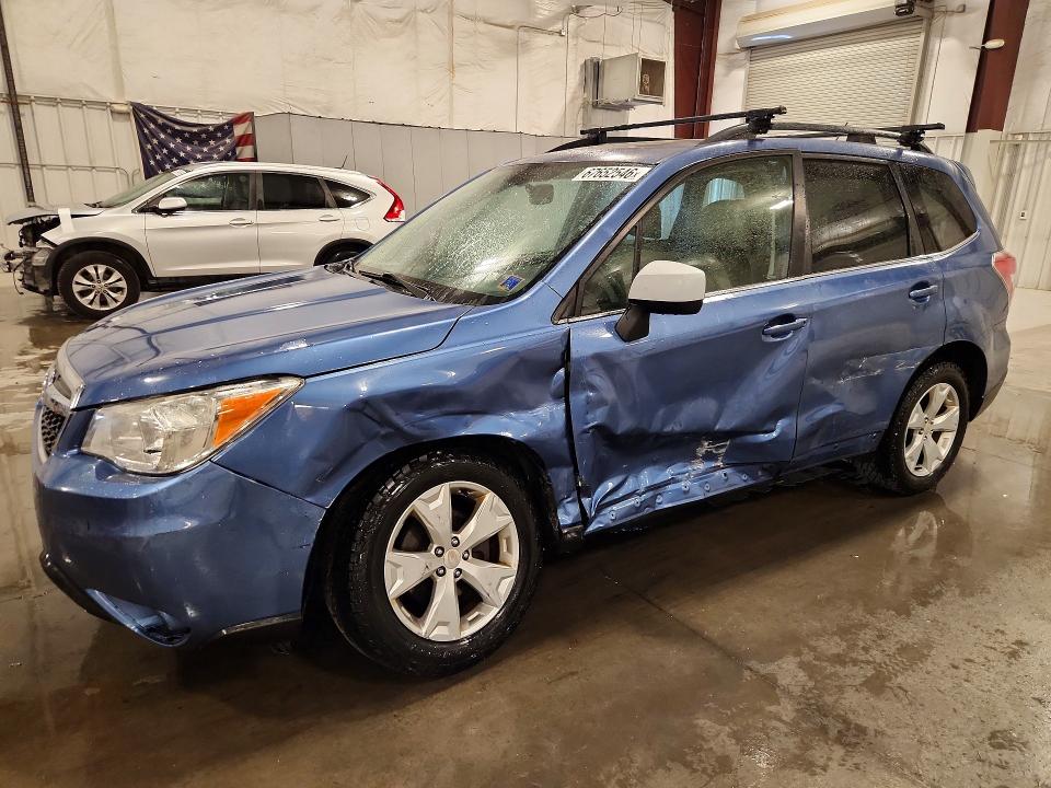 SUBARU FORESTER 2015 مع رقم تعريف المركبة JF2SJAHC1FH523145 - صورة من المزاد