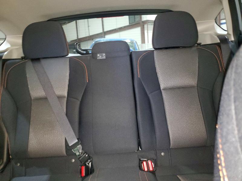 Photo 10 from auction – 2018 SUBARU CROSSTREK with VIN JF2GTABC2JH294640