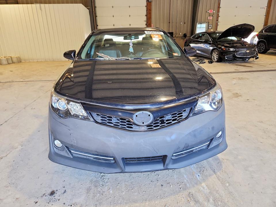 Снимка 5 от търг – 2014 TOYOTA CAMRY с VIN 4T1BF1FK2EU445938