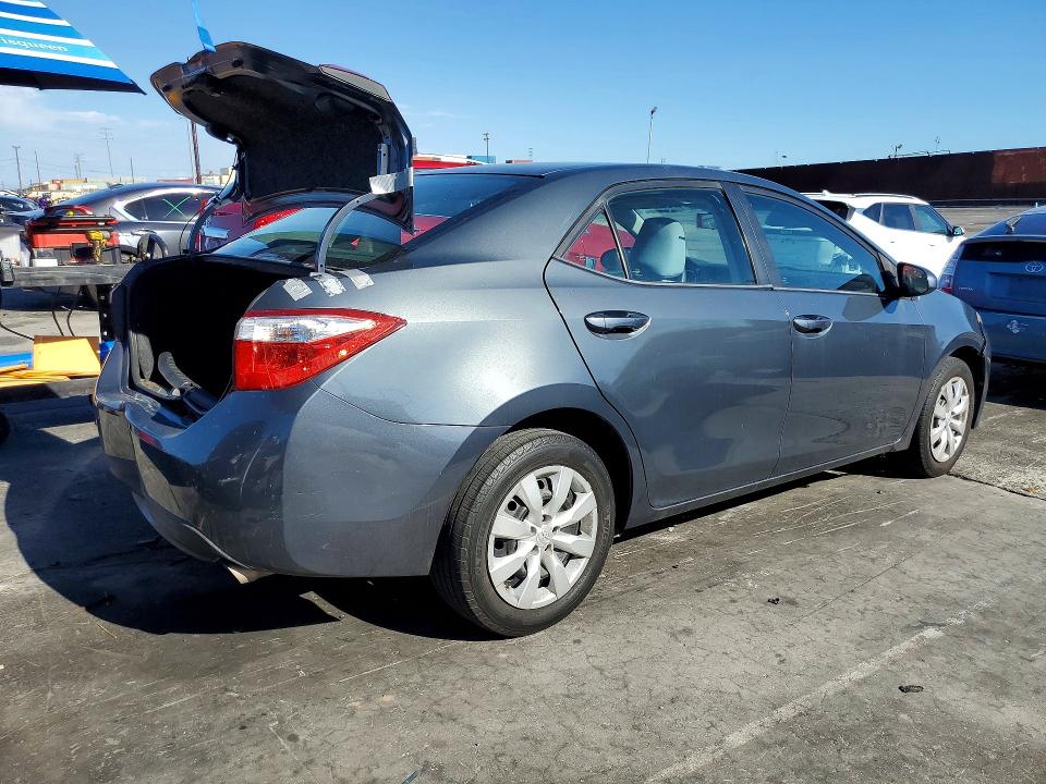 Photo 3 from auction – 2015 TOYOTA COROLLA with VIN 5YFBURHE1FP337583