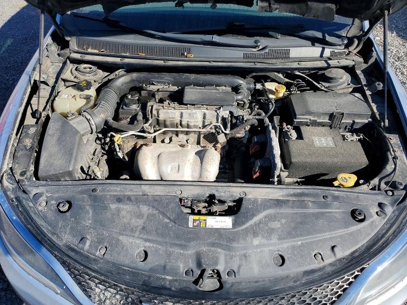 Foto 11 de la subasta – 2016 CHRYSLER 200 con VIN 1C3CCCFB5GN190068