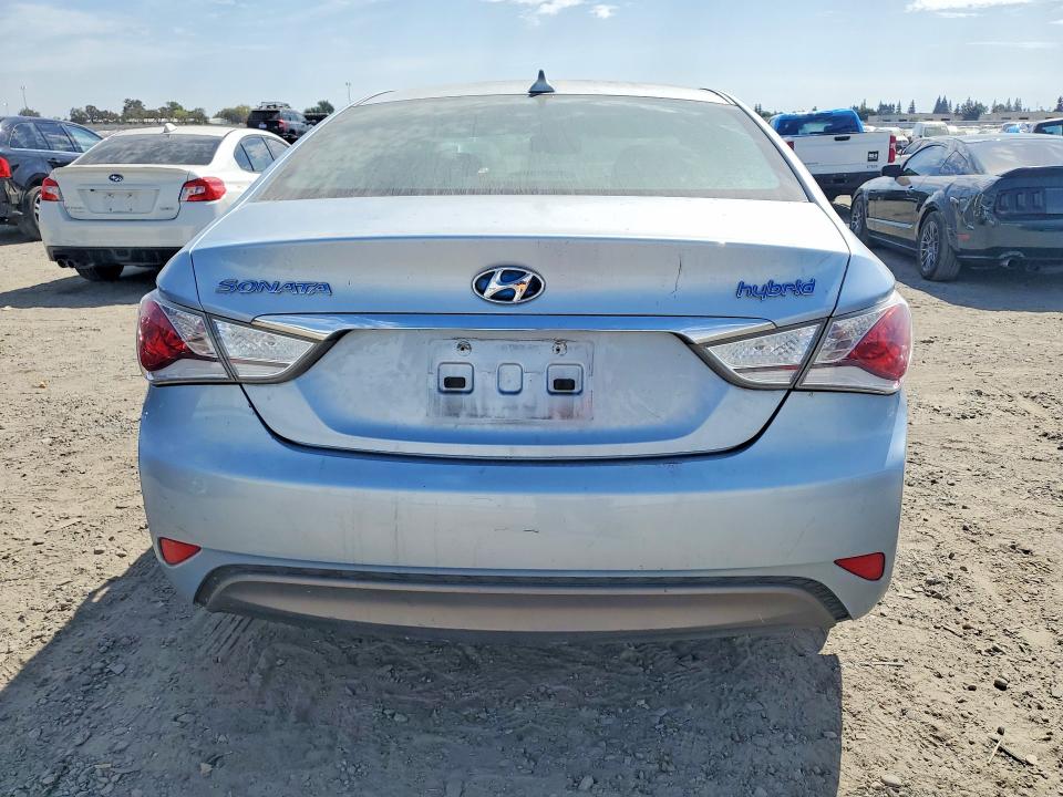 صورة رقم 6 من المزاد - 2012 HYUNDAI SONATA مع VIN KMHEC4A40CA058335