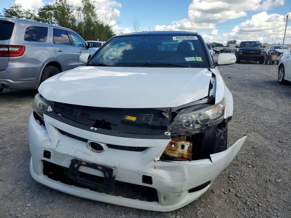 Zdjęcie 5 z aukcji – 2011 SCION TC z VIN JTKJF5C75B3015922