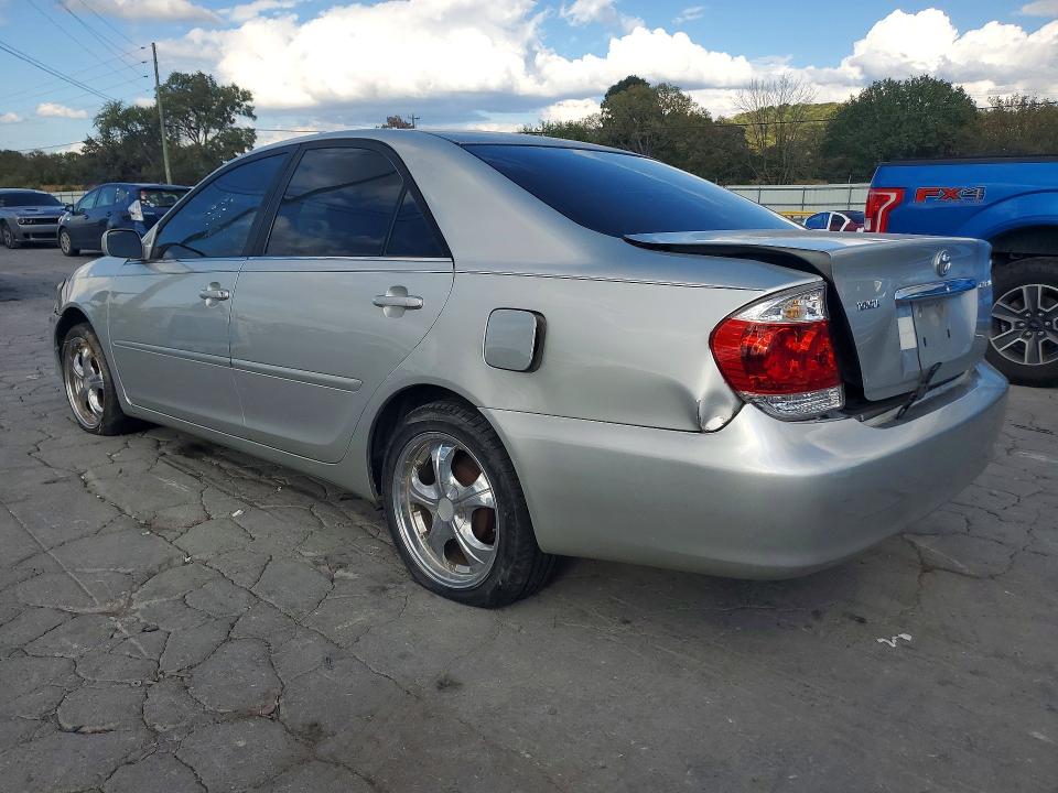 Photo 2 from auction – 2005 TOYOTA CAMRY with VIN 4T1BE32K85U076894