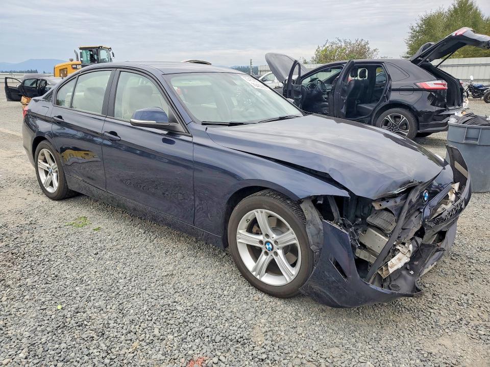 Фото 4 с аукциона – 2015 BMW 320 с VIN WBA3B1C59FK138957