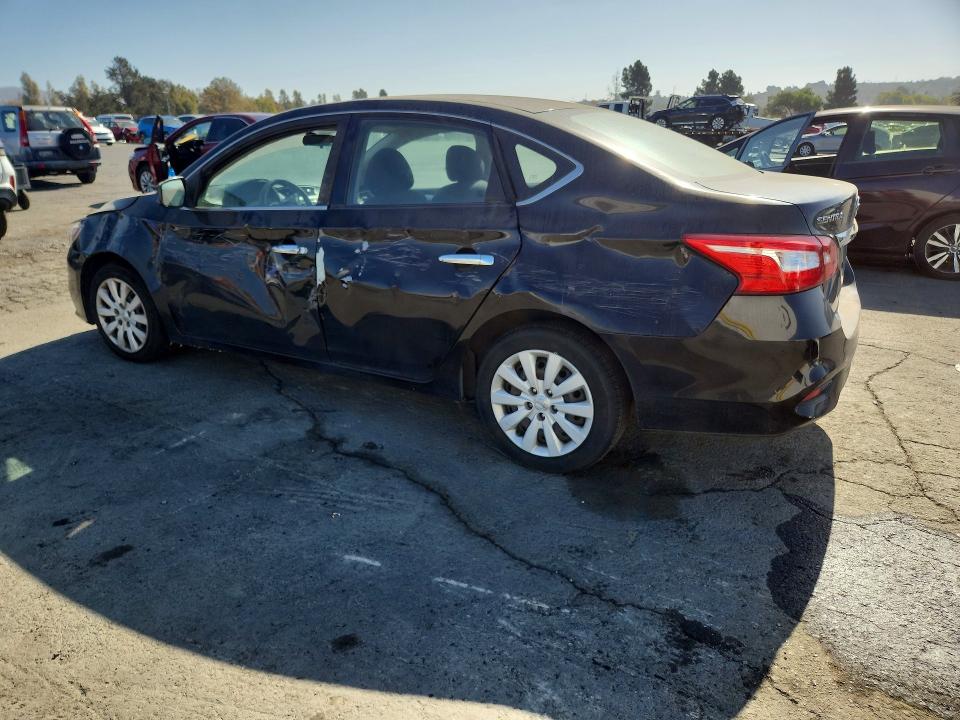 Photo 2 from auction – 2018 NISSAN SENTRA with VIN 3N1AB7AP7JY244340