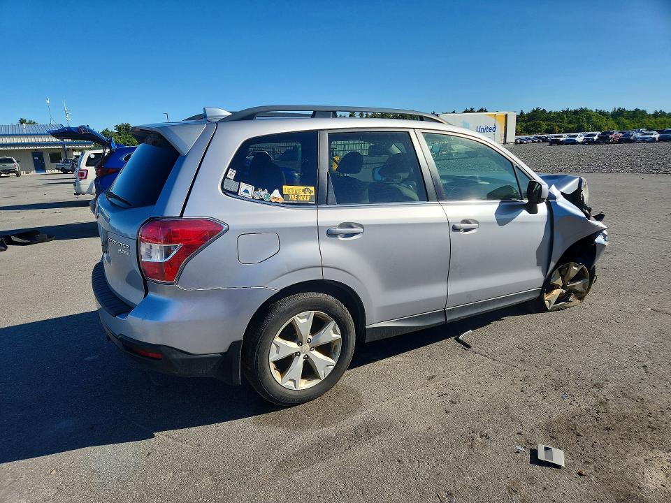 Zdjęcie 3 z aukcji – 2016 SUBARU FORESTER z VIN JF2SJAHC9GH492132