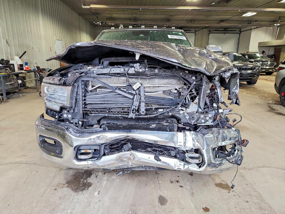 Photo 5 from auction – 2022 RAM 3500 with VIN 3C63R3SL1NG181891