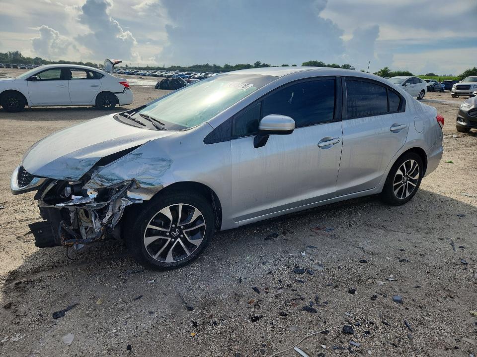 HONDA CIVIC 2015 с VIN 19XFB2F56FE048931 - Снимка от търг