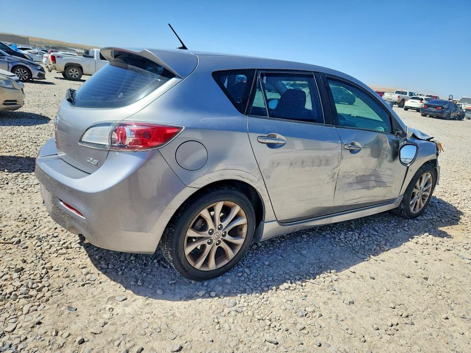 صورة رقم 3 من المزاد - 2010 MAZDA 3 مع VIN JM1BL1H66A1138698
