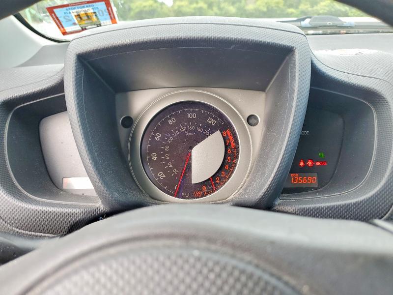 Photo 9 from auction – 2010 SCION XD with VIN JTKKU4B40AJ051104