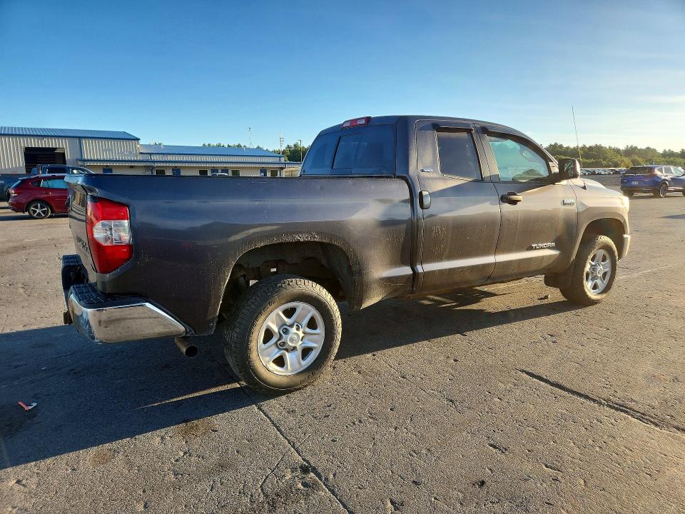 Снимка 3 от търг – 2014 TOYOTA TUNDRA с VIN 5TFUY5F13EX358599