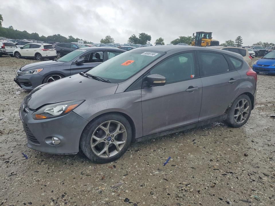 FORD FOCUS 2013 with VIN 1FADP3K25DL120383 - Photo from auction
