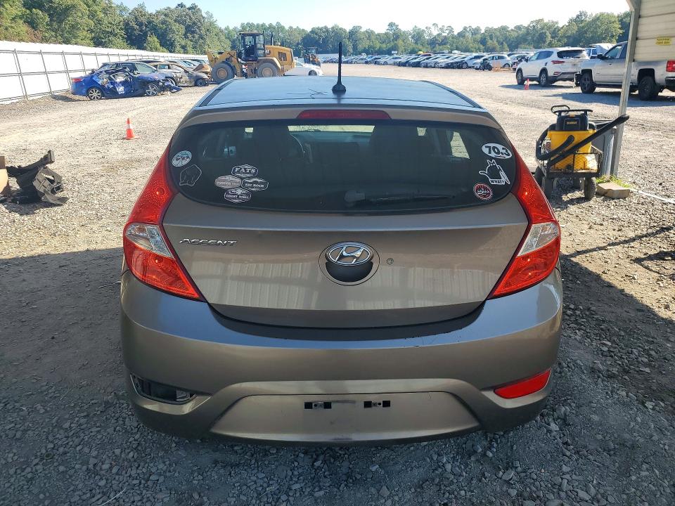 Photo 6 from auction – 2013 HYUNDAI ACCENT with VIN KMHCT5AE5DU070048