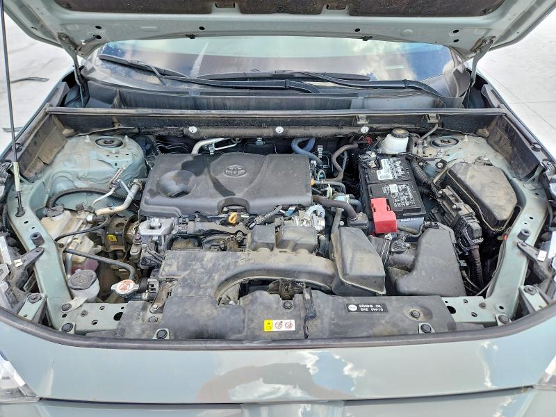 Photo 12 from auction – 2023 TOYOTA RAV4 with VIN 2T3W1RFV8PW275636