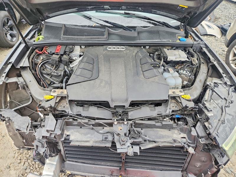Zdjęcie 12 z aukcji – 2019 AUDI Q7 z VIN WA1LAAF75KD036843