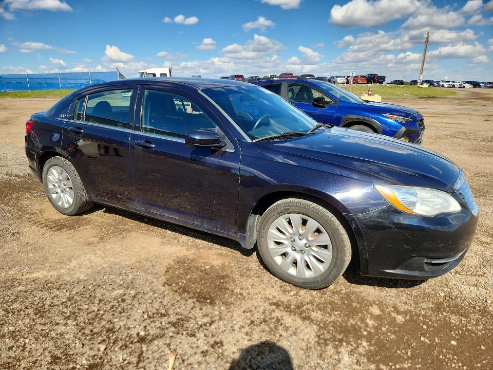 Photo 4 from auction – 2012 CHRYSLER 200 with VIN 1C3CCBAB4CN296362